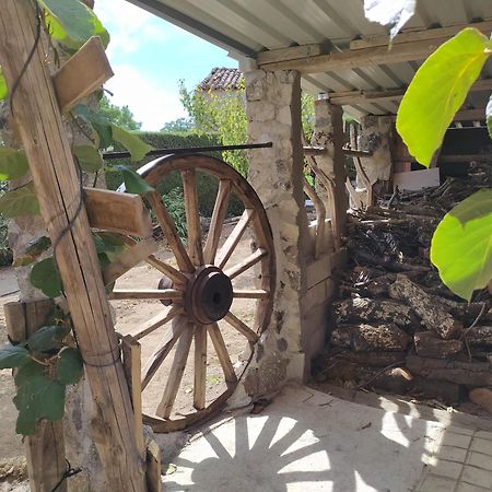Casa Rural Mi Descanso Valdefuentes de Sangusin Екстер'єр фото