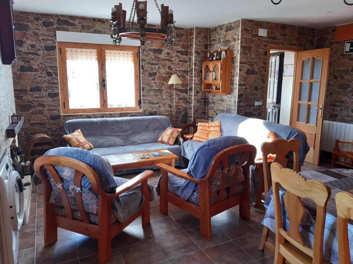Casa Rural Mi Descanso Valdefuentes de Sangusin Екстер'єр фото