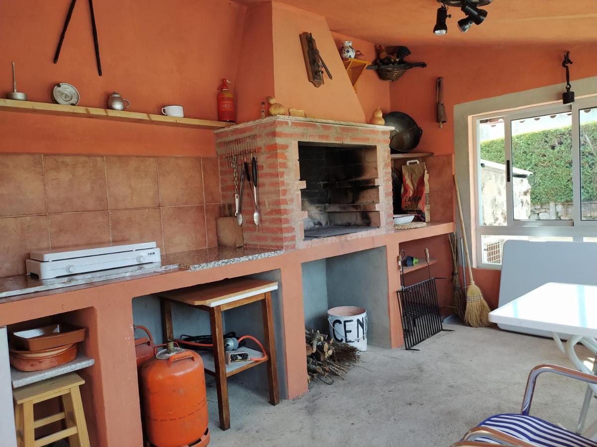 Casa Rural Mi Descanso Valdefuentes de Sangusin Екстер'єр фото