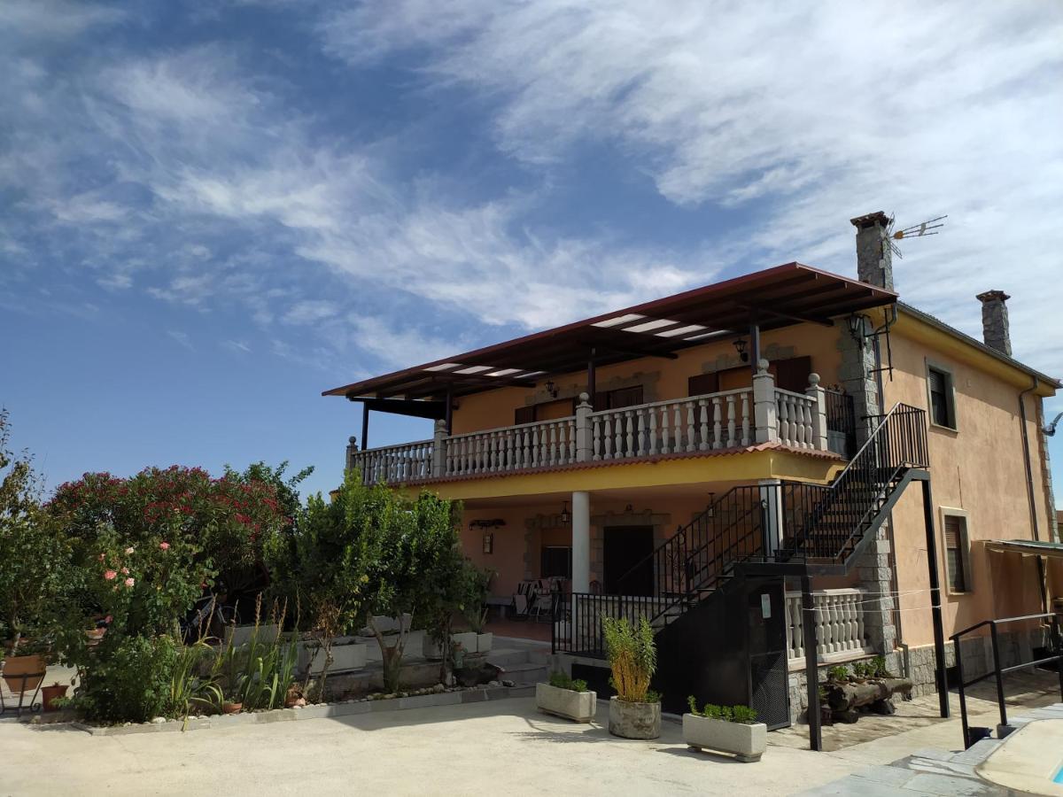 Casa Rural Mi Descanso Valdefuentes de Sangusin Екстер'єр фото