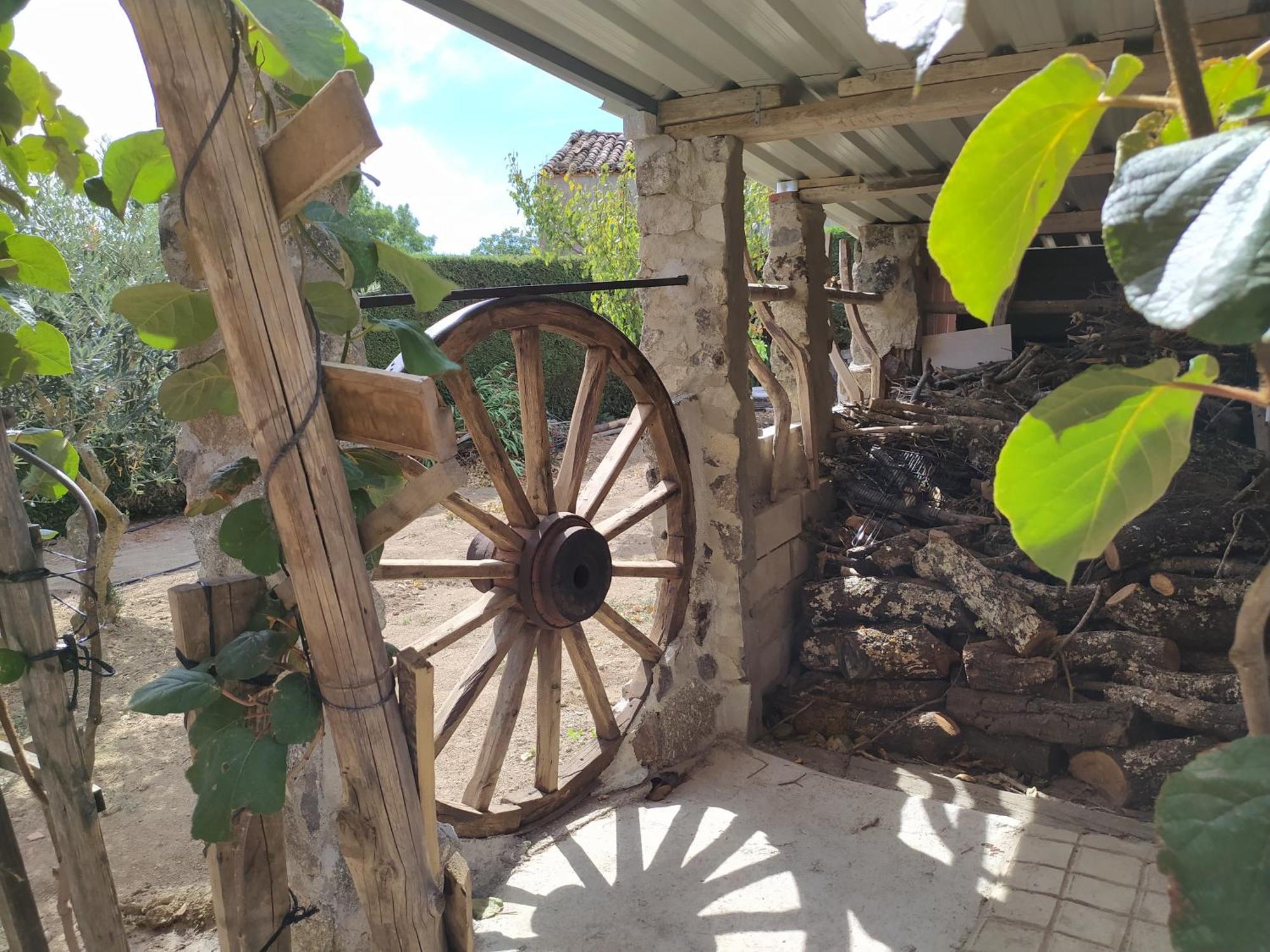 Casa Rural Mi Descanso Valdefuentes de Sangusin Екстер'єр фото