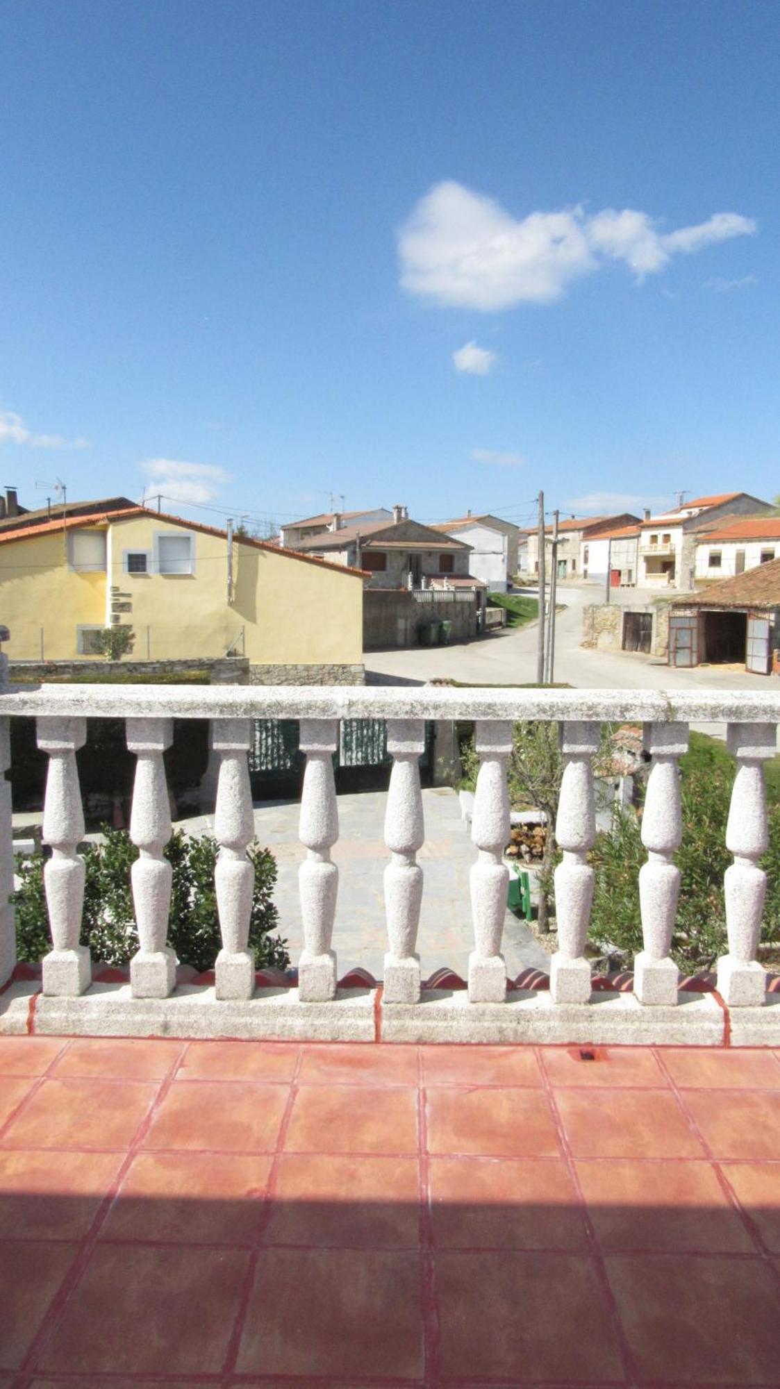 Casa Rural Mi Descanso Valdefuentes de Sangusin Екстер'єр фото